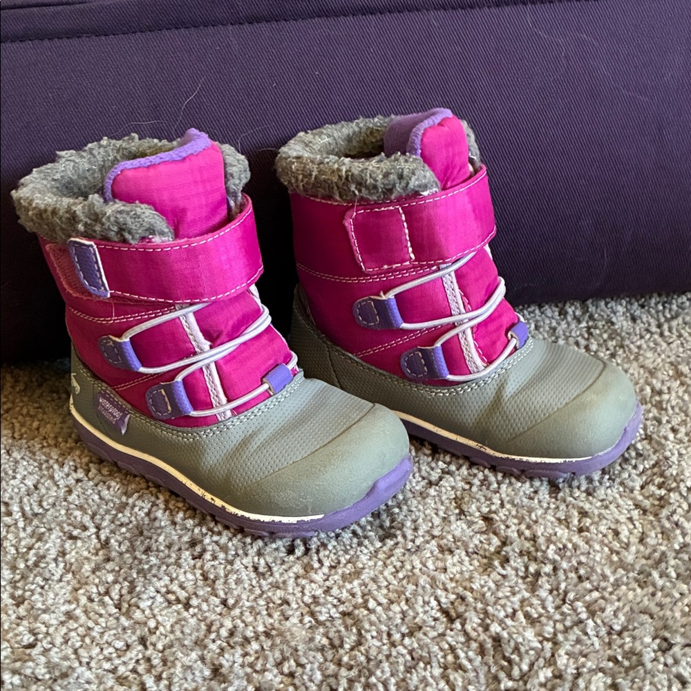 Toddler size 8 See Kai Run winter boots